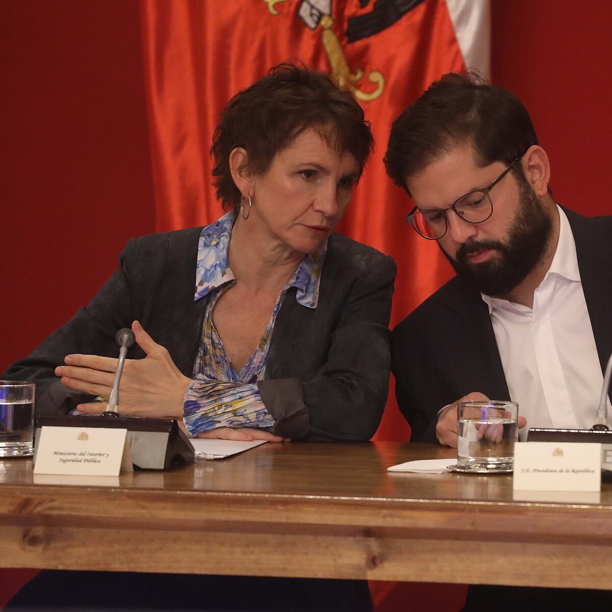 Boric respalda a ministra Tohá y critica lógica destructiva Boric respalda a ministra Tohá y critica lógica destructiva