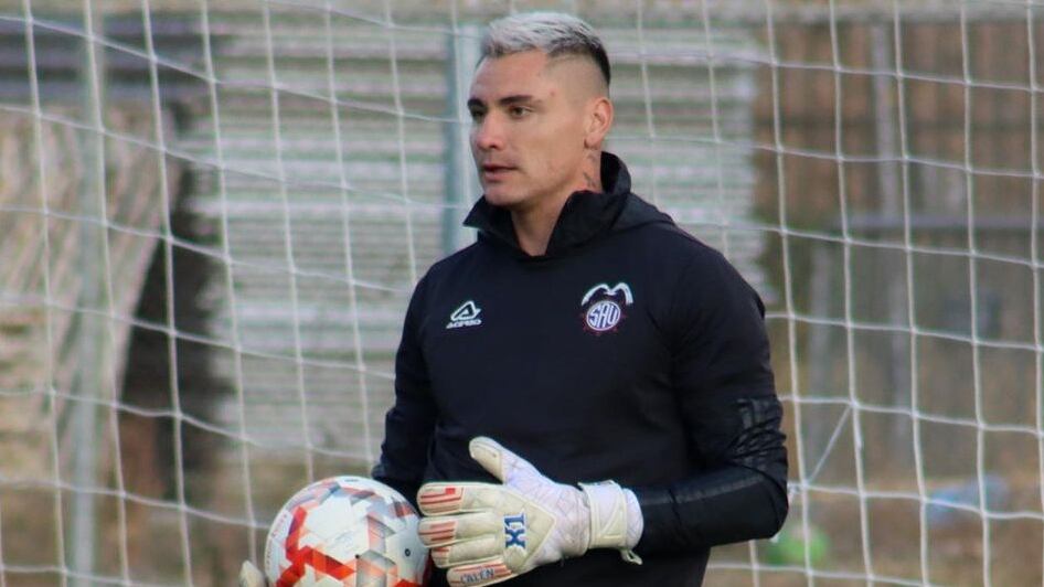 El arquero fue intervenido este martes en la Posta Central.