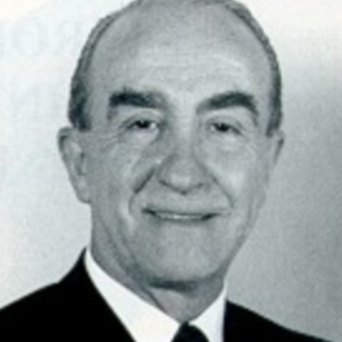 Fallece a los 97 años Santiago Sinclair Oyadener, exgeneral del Ejército Fallece a los 97 años Santiago Sinclair Oyadener, exgeneral del Ejército