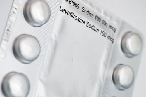 Alerta farmacéutica: ISP ordena retiro de lote de Levotiroxina para el hipotiroidismo por falla en el empaque