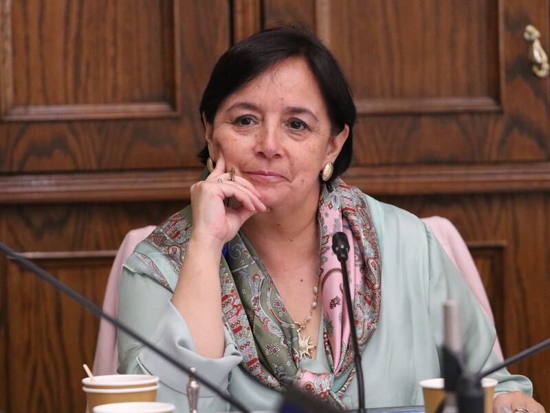 Senadora Carmen Gloria Aravena: “La crisis en salud exige cambios estructurales y mayor transparencia en la gestión”