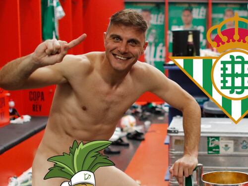 Jugador del Betis posa desnudo para celebrar la Copa del Rey ganada al Valencia