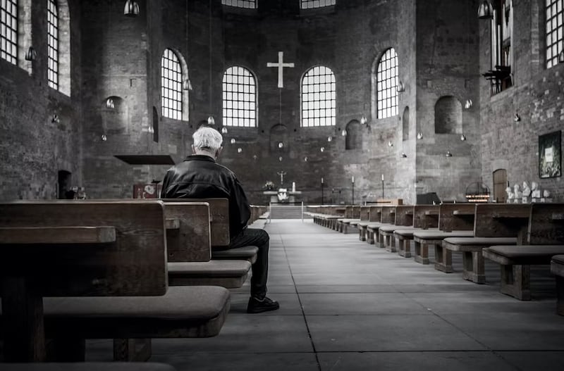 Sacerdote de hace viral en TikTok por esto