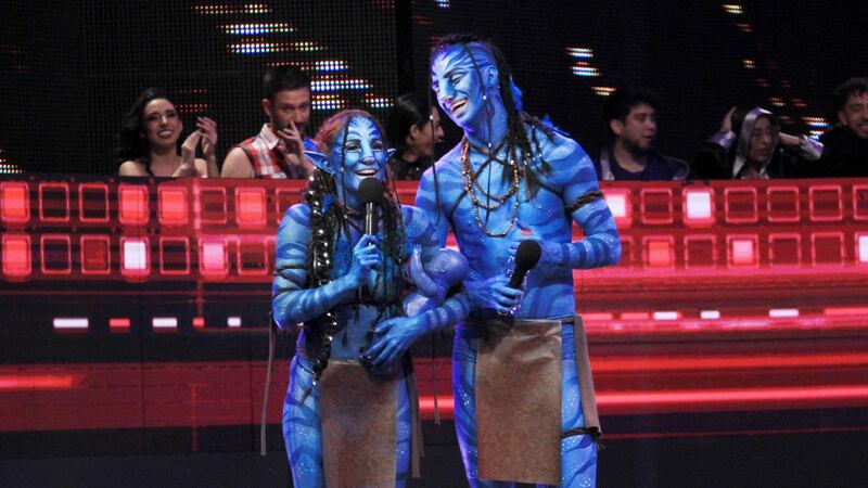 Increíblemente Avatar: Francini Amaral pasó cinco horas en maquillaje para presentación en “Aquí se Baila”