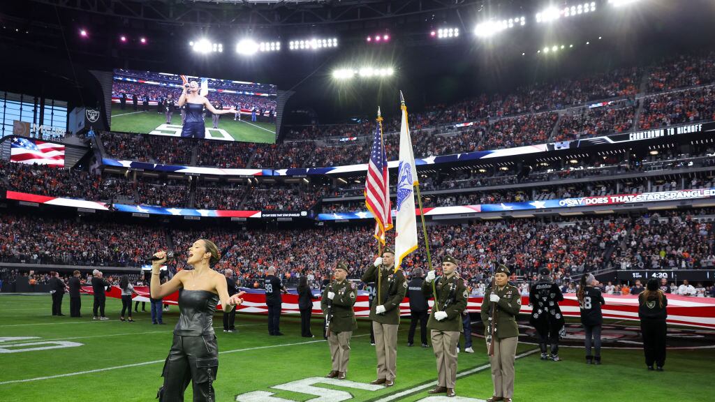 Reba McEntire entonará el Himno Nacional de Estados Unidos en el SuperBowl.