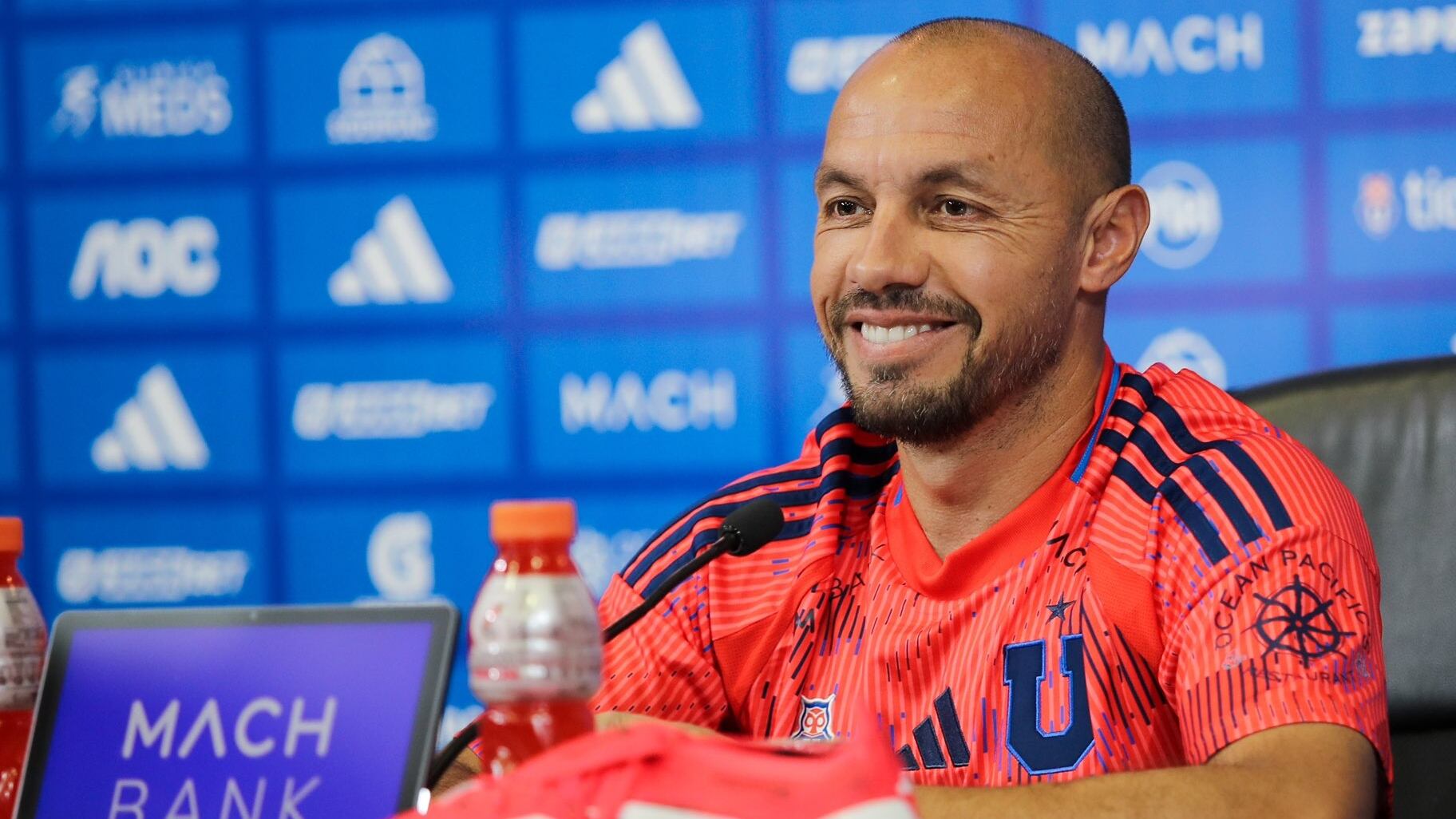El mediocampista de la U reflexionó esta tarde respecto de su regreso a la selección chilena luego de siete años alejado de las convocatorias de la Roja.