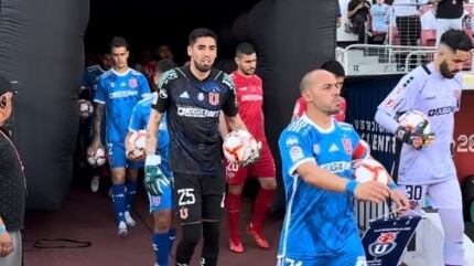 Según informaron este lunes en TNT Sports, el jugador de Magallanes, Julián Alfaro; y el lateral de Audax Italiano, Nicolás Fernández, serán los primeros refuerzos de la U para la próxima temporada.