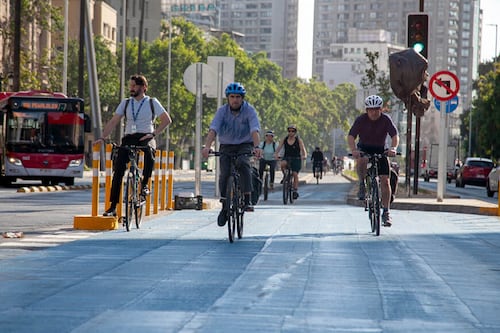 Minvu suspende financiamiento de ciclovía en la Nueva Alameda