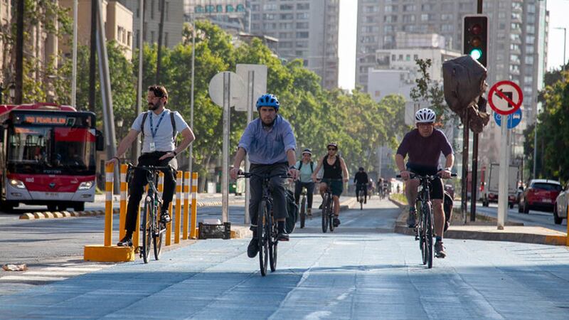 Minvu suspende financiamiento de ciclovía en la Nueva Alameda