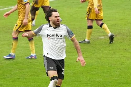 Ben Brereton se despide del Derby County tras no lograr el ascenso: “Agradezco el apoyo”