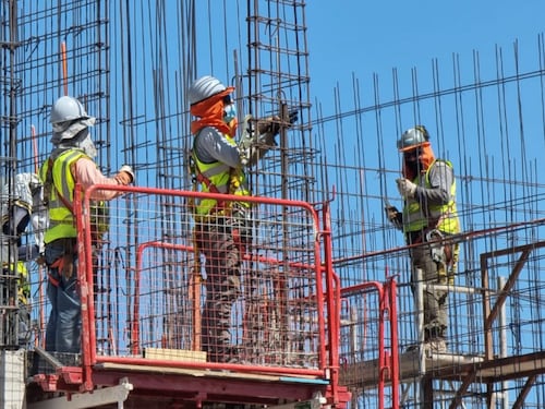 Desempleo sube a 8,3% y creación de empleo se desacelera en trimestre noviembre-enero