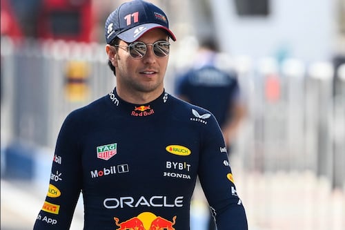 Papá de ‘Checo’ Pérez asegura que su hijo correrá 10 años más en la Fórmula 1