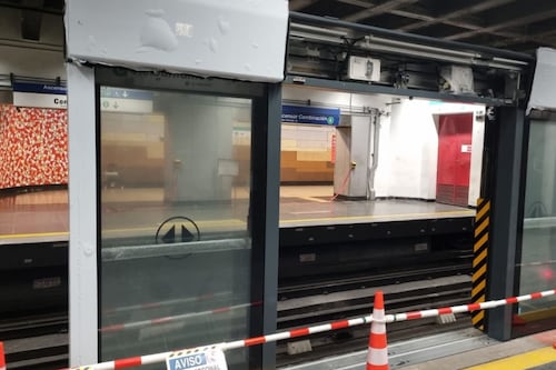 Adiós a las vías abiertas: Así luce la primera estación de la Línea 1 del Metro con puertas de andén