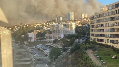 Incendio campamento Felipe Camiroaga