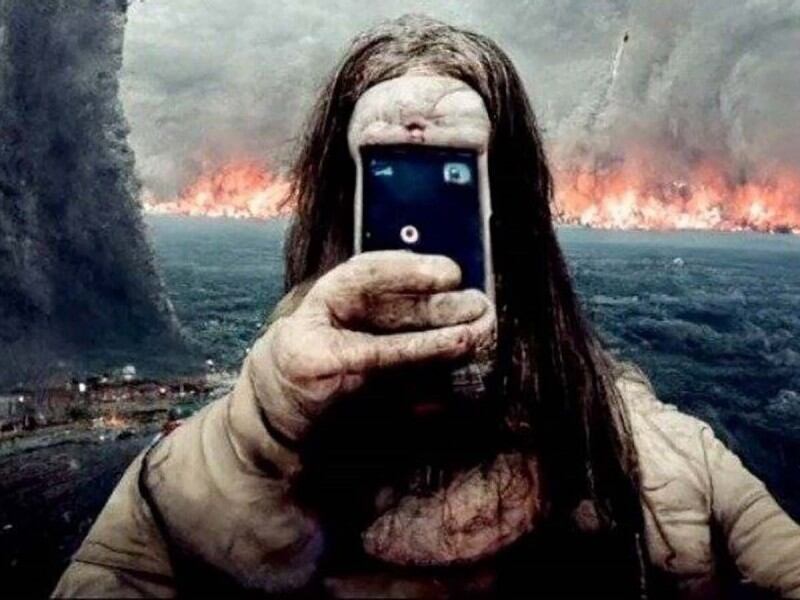 Selfie por el fin del mundo generado con IA.