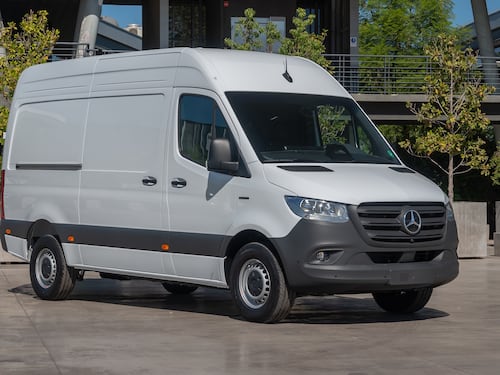 Llegan a Chile las eVans de Mercedes-Benz: opciones eléctricas para carga y pasajeros