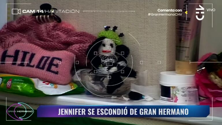 A medida que avanza Gran Hermano, Jennifer Galvarini, más conocida como La Pincoya, se consagra como uno de los grandes personajes del reality y este sábado, su nombre fue furor en las redes.
Ocurre que, decidida a romper conla monotonía de la casa, la participante se puso a jugar en la habitación de "Los Lulos", asegurando que engañaba y confundía a Gran Hermano.