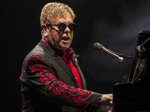 ¿Por qué Elton Jhon casi no actúa en el funeral de la Princesa Diana?