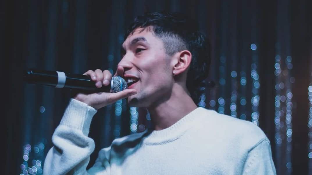 El ganador de la primera temporada de The Voice Chile fue asaltado en el terminal de buses Alameda.