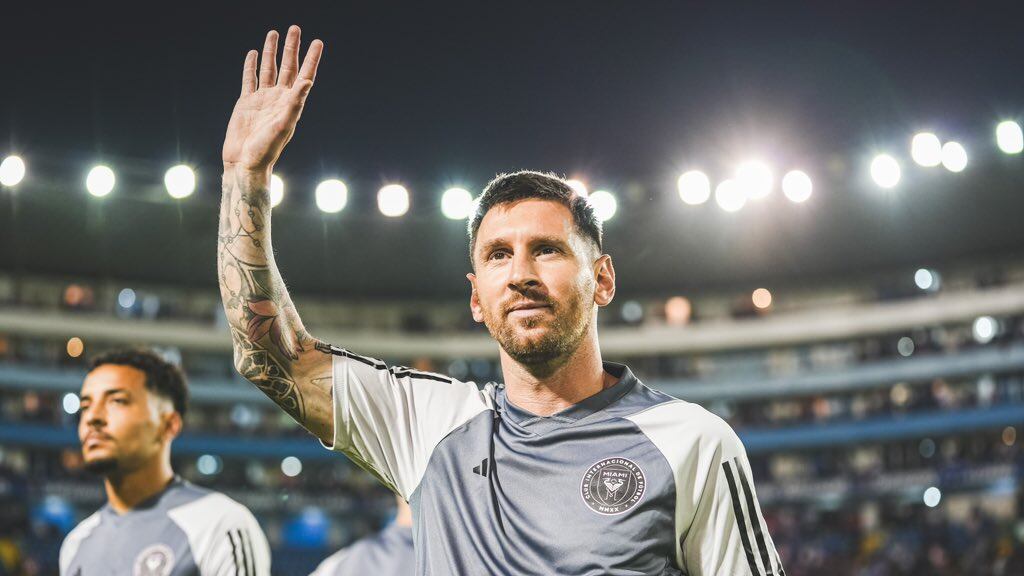 Messi desató la locura en El Salvador.