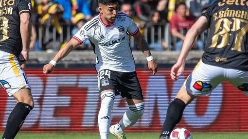 Un problema de sobreventa del vuelo le impidió al juvenil de Colo Colo embarcarse a Rusia para ser presentado como nuevo jugador de FC Orenburg.