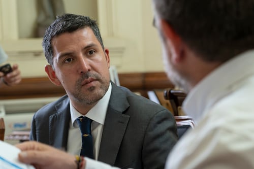 Alcalde de La Florida instruye sumario administrativo a funcionarios que se adhieran al paro de la Atención Primaria