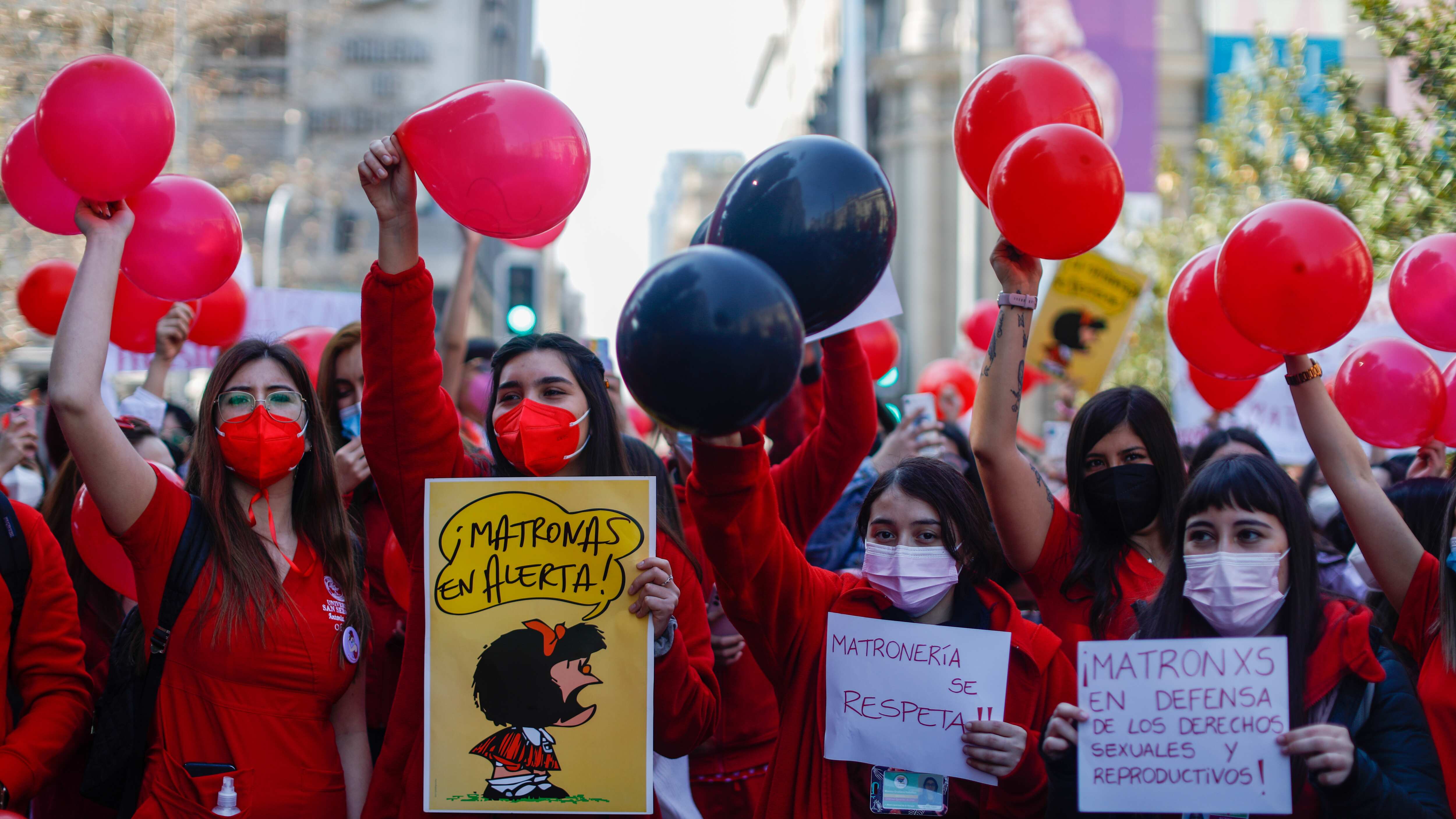 Colegio de Matronas y Matrones anuncia paro nacional