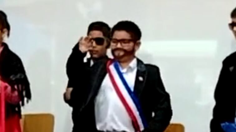 Acto escolar por Fiestas Patrias