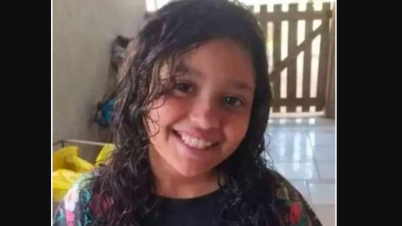 Madre confiesa haber golpeado y matado a su hija de 11 años