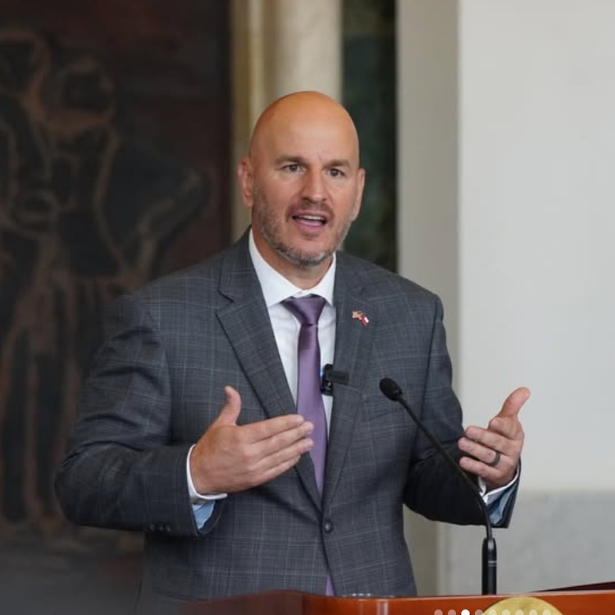 Embajador de EEUU revoca visas a ministro Muñoz y funcionarios por seguridad nacional Embajador de EEUU revoca visas a ministro Muñoz y funcionarios por seguridad nacional