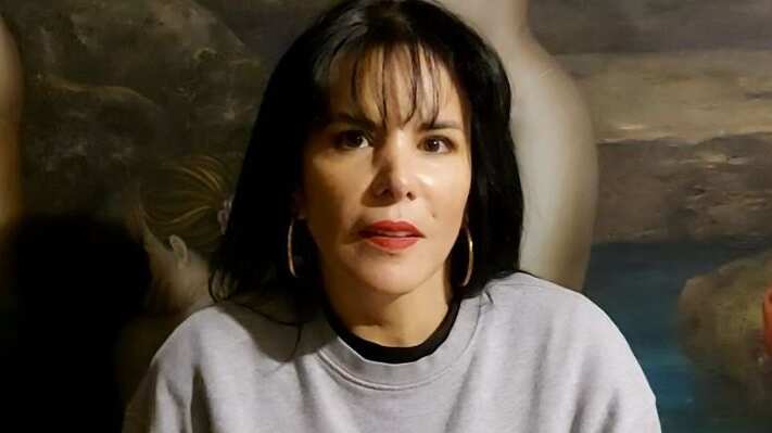 Anita Alvarado denunció en sus redes sociales el número de un sujeto que, según ella, la ha acosado.