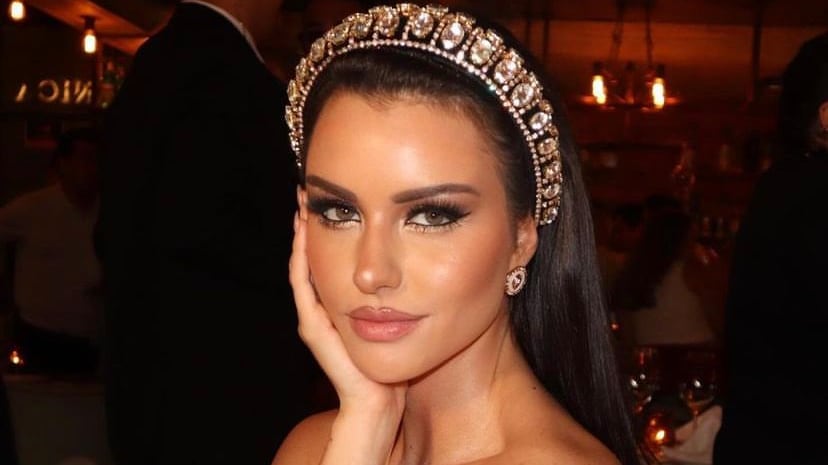 ¿Quién es Emilia Dides? La exchica "Rojo" que busca la corona de Miss Universo para Chile