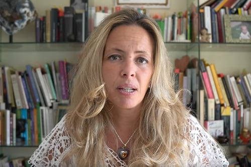 Senadora Kaiser recomienda que artes marciales sean obligatorias en colegios para que mujeres se defiendan y hombres se controlen en contexto de VIF