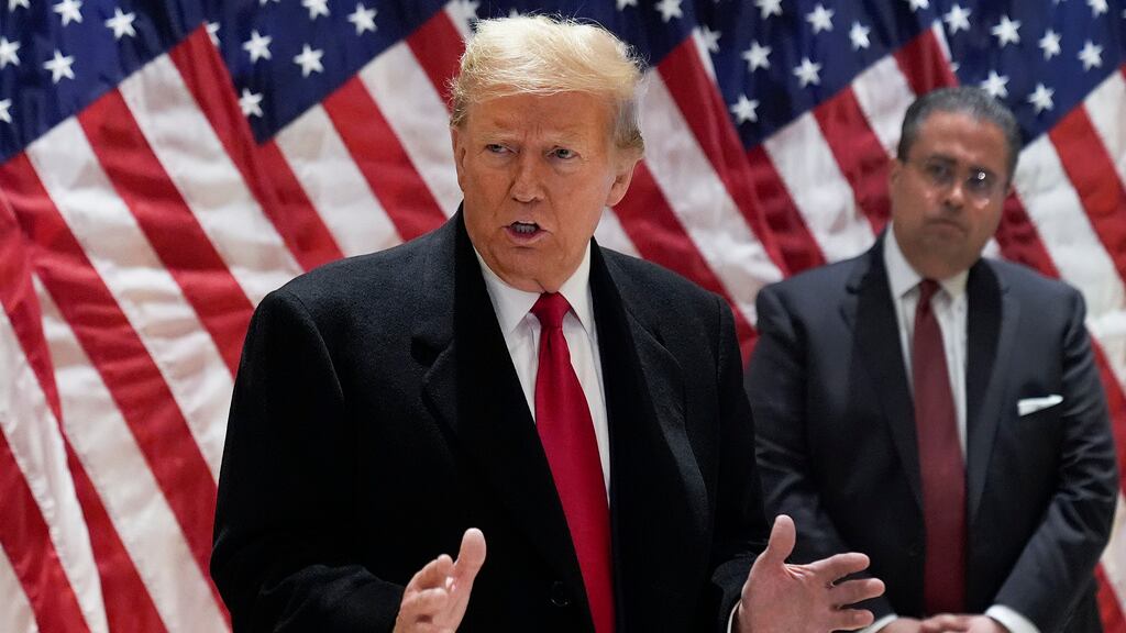 Donald Trump irá a juicio el 15 de abril.