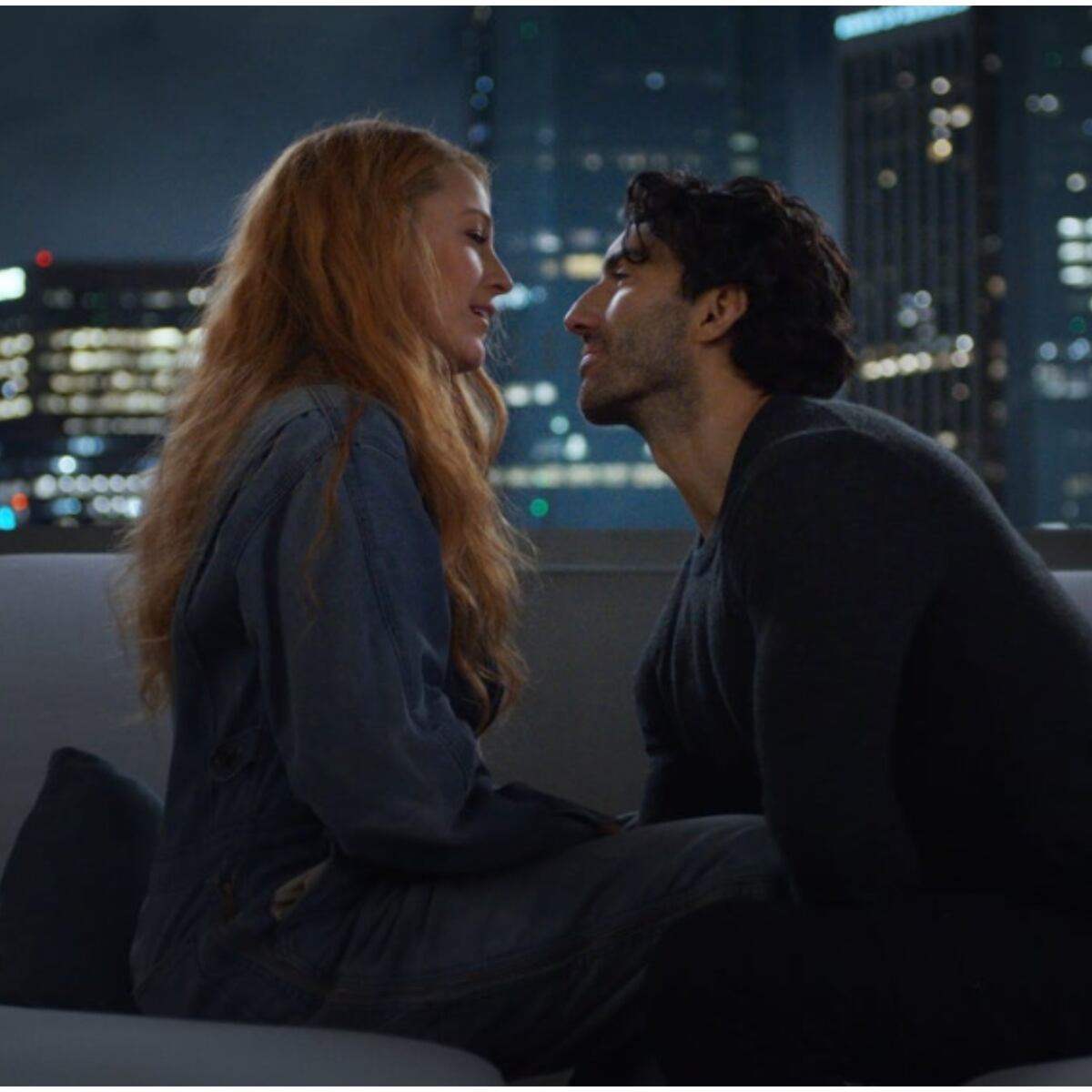 Blake Lively acusa a compañero de acoso en set Blake Lively acusa a compañero de acoso en set