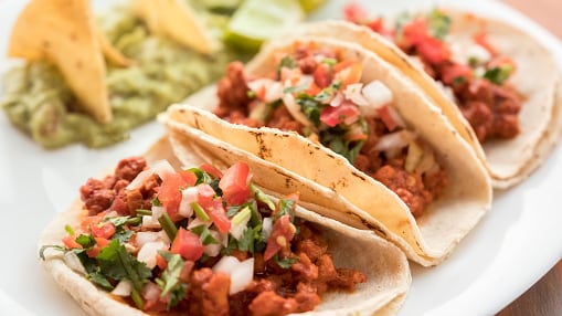 Le cobran mil pesos por tacos