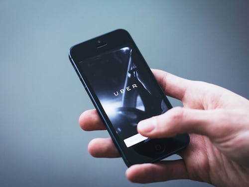 A partir de este martes comenzó Uber Mujeres en la Región Metropolitana