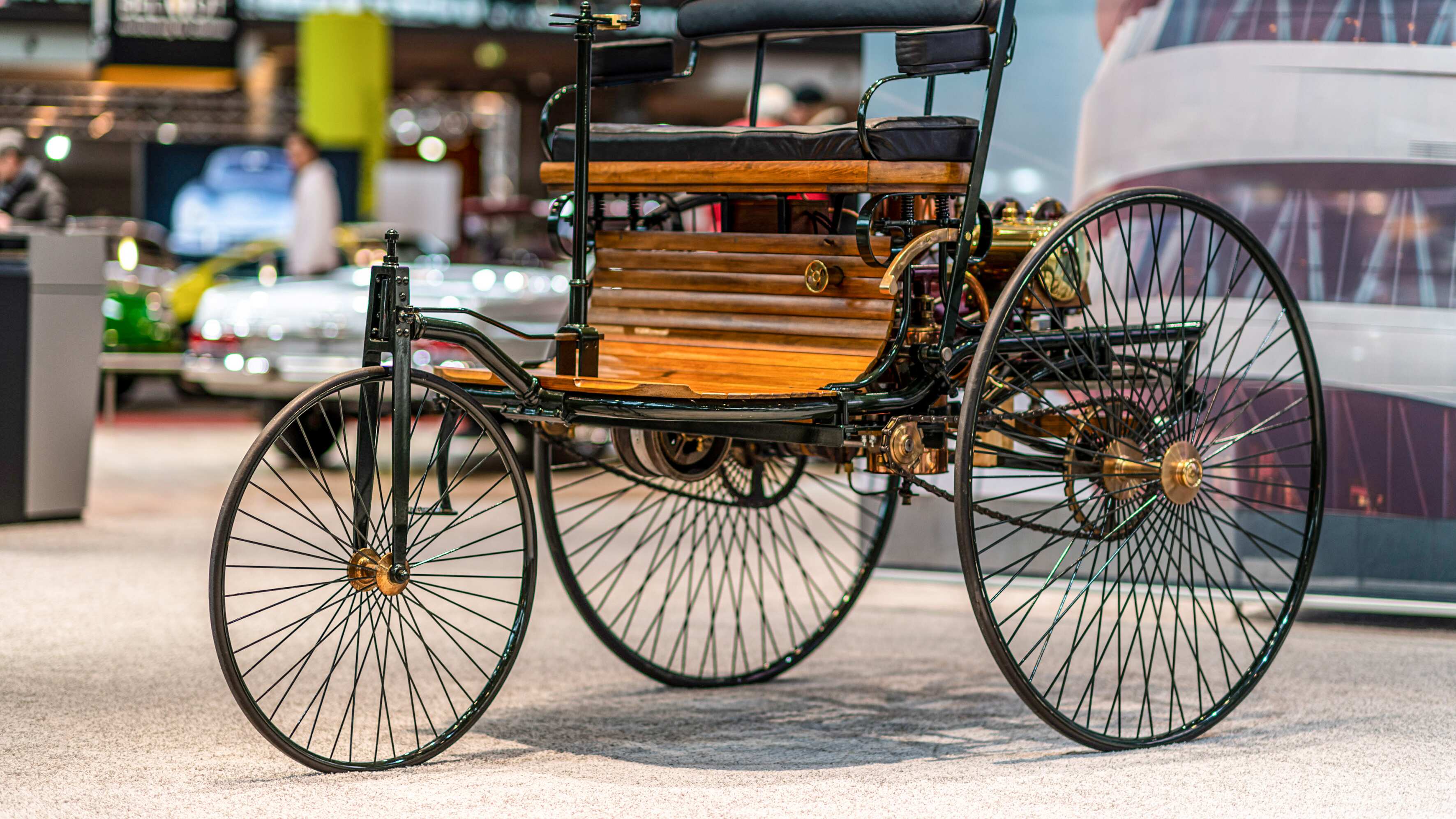 Réplica del primer auto con motor de ciclo Otto
