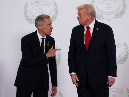 Trump anuncia el fin de las negociaciones comerciales con Canadá y pone como excusa un spot televisivo