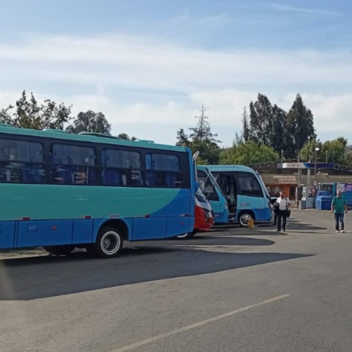 Microbuseros de Valparaíso apuntan al Ministerio de Transportes para finalizar paralización Microbuseros de Valparaíso apuntan al Ministerio de Transportes para finalizar paralización