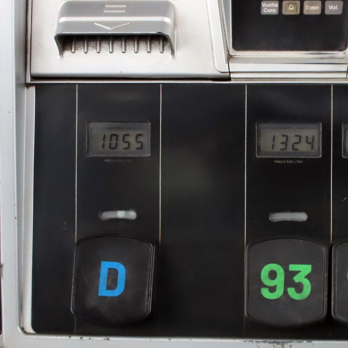 ENAP anuncia rebaja de hasta 20 pesos en bencinas esta semana ENAP anuncia rebaja de hasta 20 pesos en bencinas esta semana