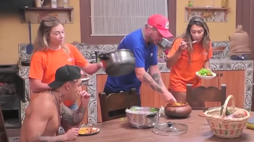 Gabrieli Moreira y Chama | Captura: Canal 13