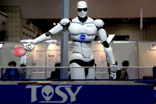 Llegaron los humanoides: Científicos del MIT fabrican el primer robot con tejidos musculares vivos