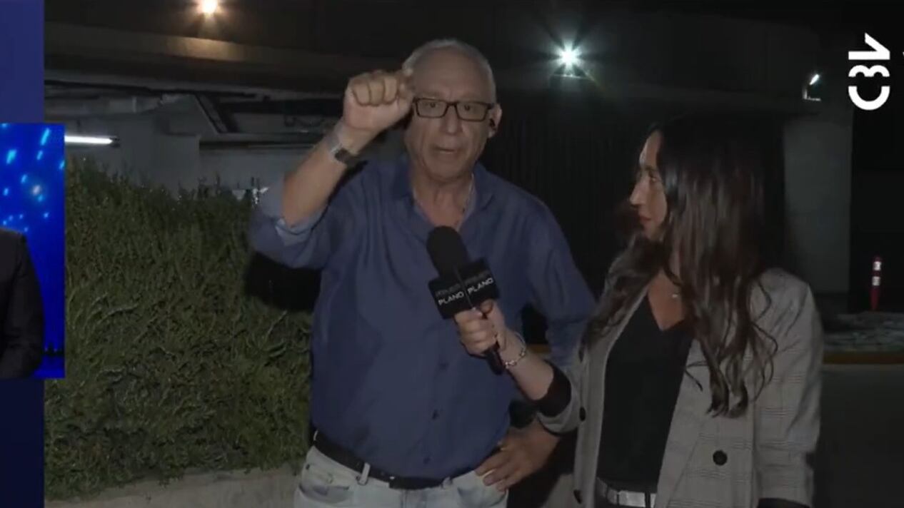 Mauricio Israel encaró a JC Rodríguez tras entrevista a su hijo oculto: “¡Eres un poco hombre!” y “¡Hasta cuando me haces daño!”