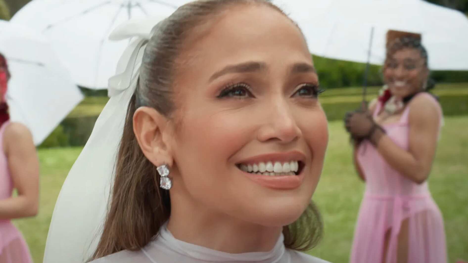 Jennifer López está preparando el lanzamiento de su nuevo disco.