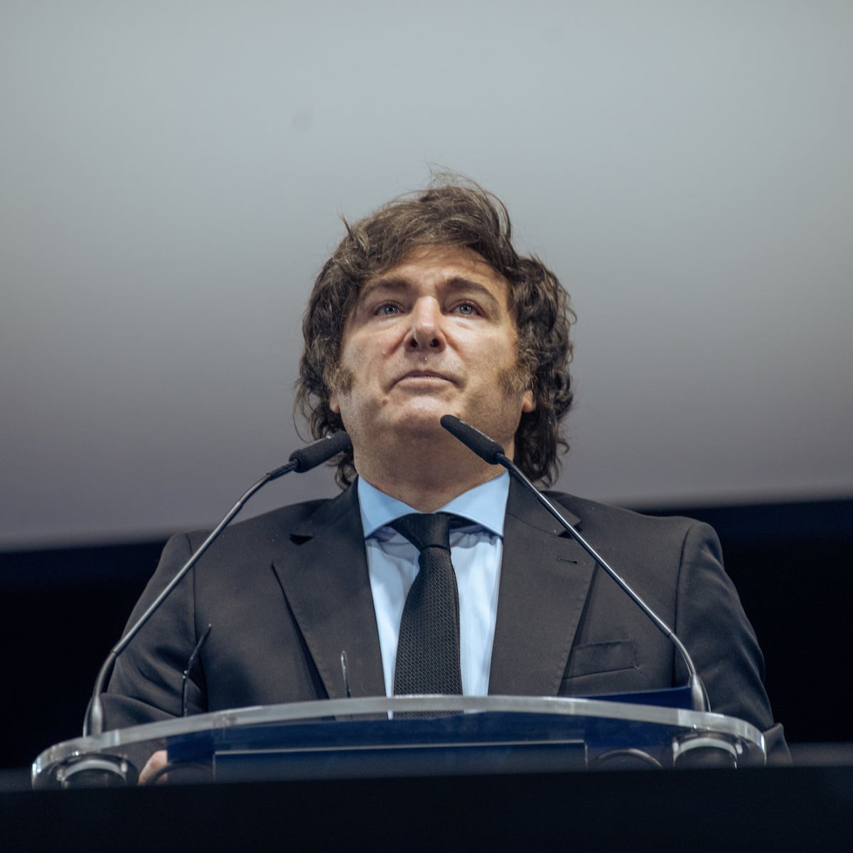 Reforma laboral de Milei en Argentina: Jornadas de 12 horas y pago en especies Reforma laboral de Milei en Argentina: Jornadas de 12 horas y pago en especies