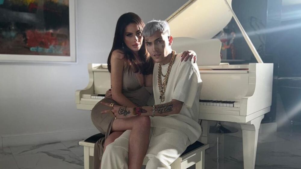 Ignacia Michelson y Marcianeke | Fuente: Instagram