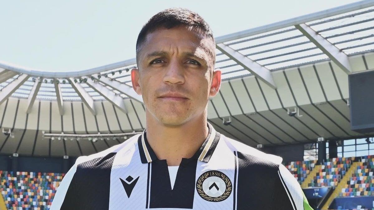 Udinese lo confirma: Alexis Sánchez no volverá a las canchas hasta 2025