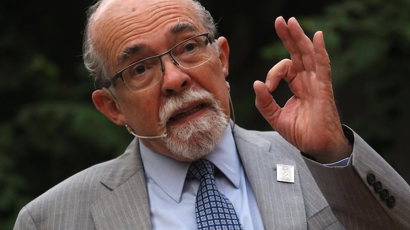 Profesor Maza tiró por el suelo supuestos extraterrestres exhibidos en México por ufólogo: “Es un chanta, pero realmente, de la cabeza a los pies”