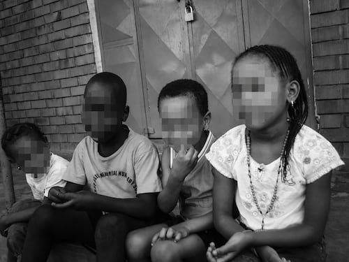Caso niños haitianos: identifican a dos adultos que ingresaron al país acompañando a más de 50 menores